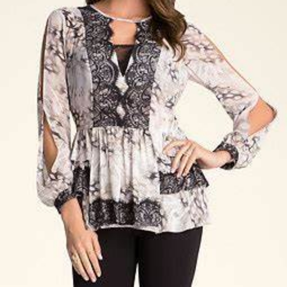 Bebe lace detail long sleeve blouse